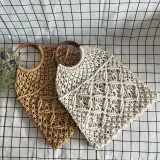 Openwork straw Shoulder Bags