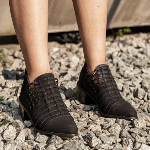 Women Plus Size Faux Leather Booties with Zipper Shoes