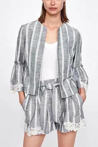 Lace Stitching Trumpet Sleeve Casual Suit Shorts Suit