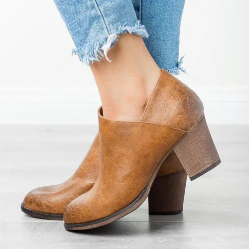 Closed Toe Chunky Heel Med (3-8Cm) Boots