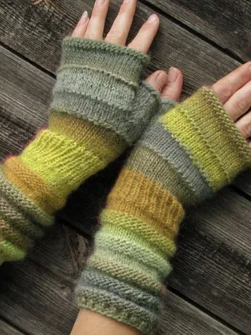 Color Casual Gloves & Mittens