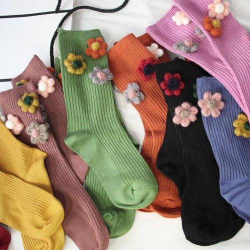 Three-dimensional flower cotton women's vertical tube socks