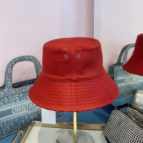 20冬季最新专柜款-迪奥Dior20新款渔夫帽，仙女渔夫帽，谁戴谁显脸小，很特别的面料