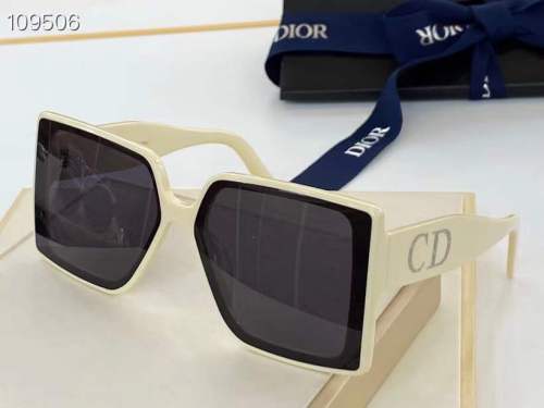 ☆「时尚达人首选」迪奥Dior☆2020全网最新太阳眼镜流行趋势销量排行第一,让你做最耀眼最酷的时尚达人