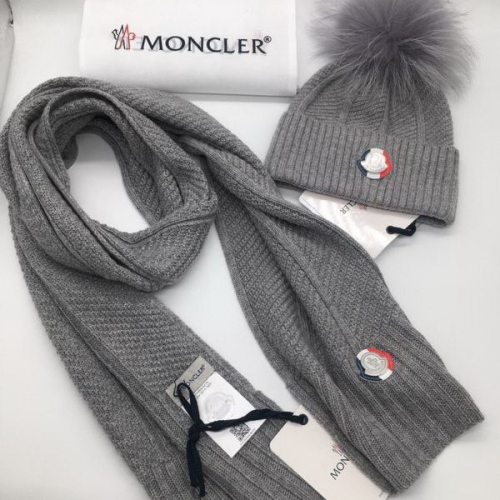 官网同步20秋季最新款-Moncler二​件套系‌列 围巾‎，帽子经‌典‎系‎列，精​致美感，精选毛线，手感超柔软，冬季必备款
