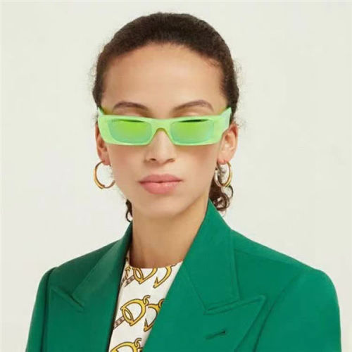 ☆「时尚达人首选」古驰Gucci☆2020全网最新太阳眼镜流行趋势销量排行第一,让你做最耀眼最酷的时尚达人