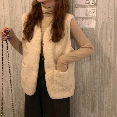 2020秋冬新款ins韩版洋气宽松羊羔毛马甲+高领百搭打底衫两件套女