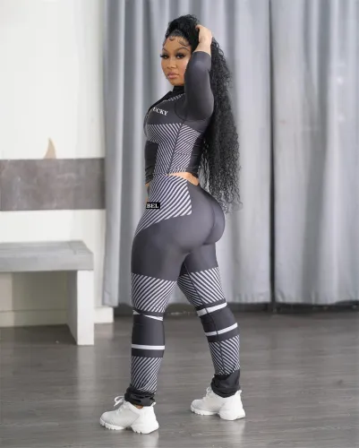 Autumn Sports Fitness Letter Print Shirt and Legging Set
