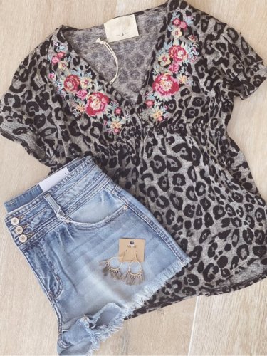Leopard Shift Floral-Print Boho Shirts & Tops