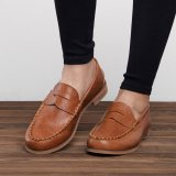 Women Vintage Slip On Loafers Low Heel PU Leather Loafers