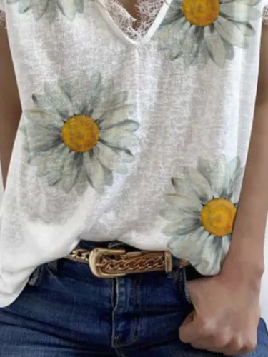 Plus size Floral V Neck Casual Shirts & Tops