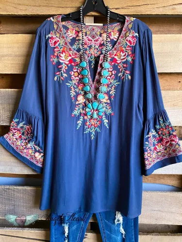 Vintage 3/4 Sleeve V Neck Shirts & Tops
