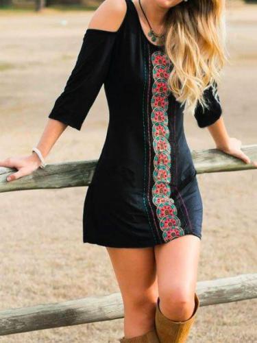 Casual Crew Neck Embroidery Dresses