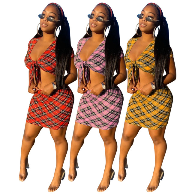 Ladies Fashion Casual Plaid Print Bundled Skirt Suit AT5121