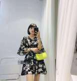 2021网红连衣裙女字母印花气质休闲时尚仙女裙温柔夏季小清新短裙