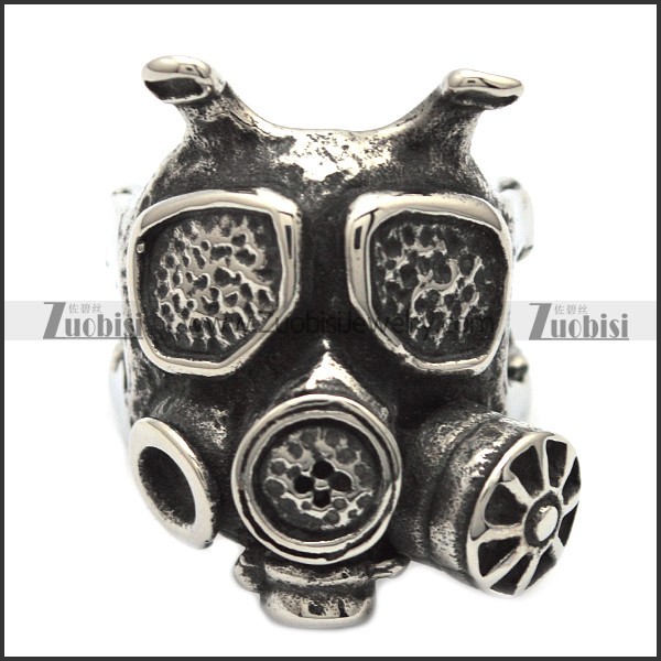 Gas Mask Ring r002958