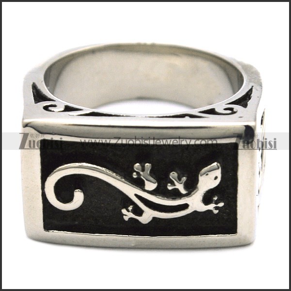 Wall Gecko Stainless Steel Ring r003846