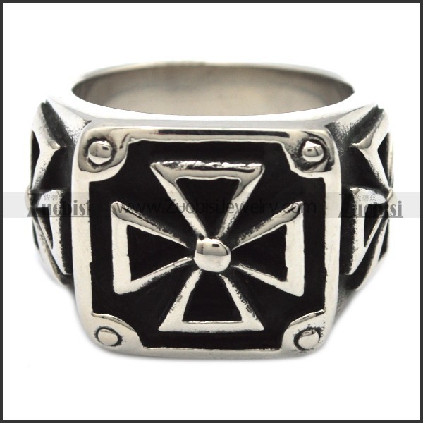 World War Germany Cross Stainless Steel ring - r000310