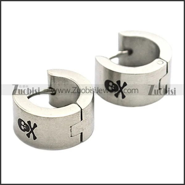 pleasant Steel Cutting Earring for Ladies - e000321