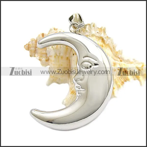 Moon Pendant p010421