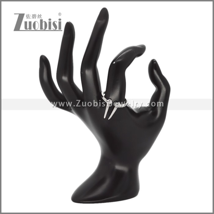 Stainless Steel Ring r010189
