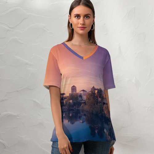 yanfind V Neck T-shirt for Women Sunset Purple Sky Colorful Sky Village Palm Trees Flying Birds Reflection Summer Top  Short Sleeve Casual Loose