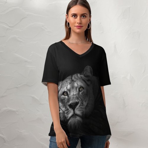yanfind V Neck T-shirt for Women Randy Rodriguez Black Dark Lioness Predator Wild Summer Top  Short Sleeve Casual Loose