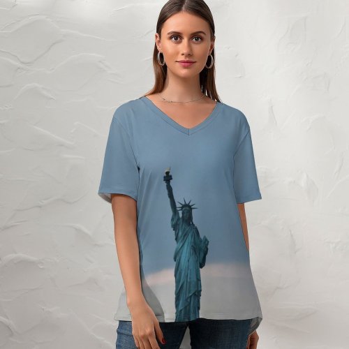 yanfind V Neck T-shirt for Women Monument Liberty Sculpture Wallpapers Art Grey Pictures Free York Statue Summer Top  Short Sleeve Casual Loose