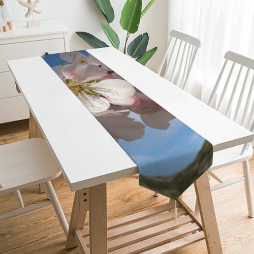 Yanfind Table Runner Winter Flower Spring Buds Elegant Fragile Cherry Sky Plant Flowers Smell Studio Everyday Dining Wedding Party Holiday Home Decor