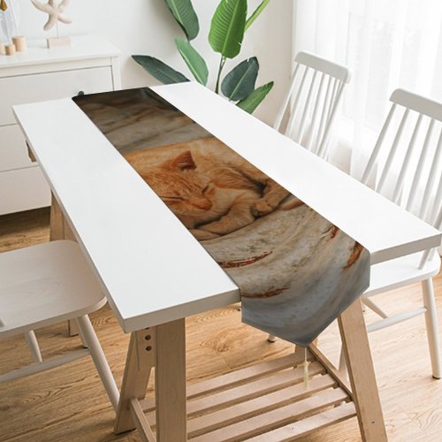 Yanfind Table Runner Wood Winter Outdoors Cute Fur Eye Portrait Tree Family Stripe Art Abandoned Everyday Dining Wedding Party Holiday Home Decor