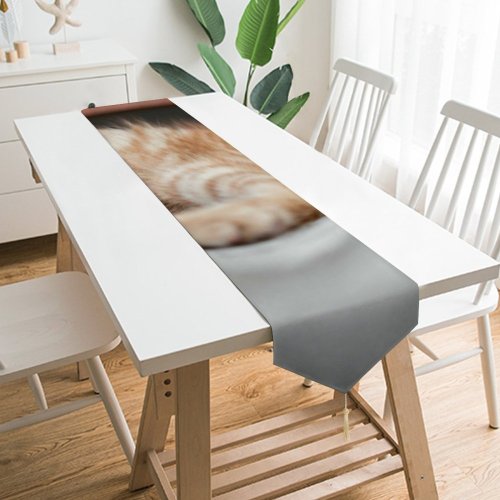 Yanfind Table Runner Young Kitty Pet Sleeping Resting Felidae Kitten Tabby Field Cute Little Focus Everyday Dining Wedding Party Holiday Home Decor