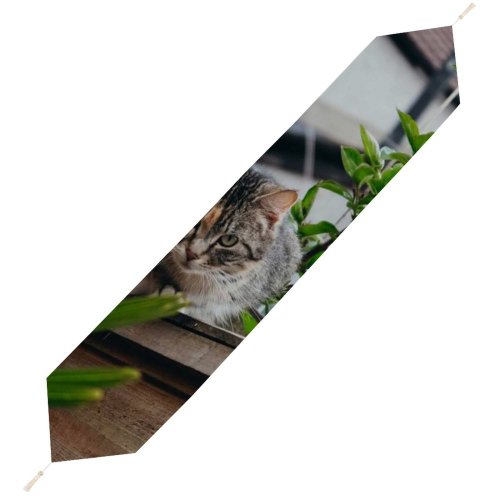 Yanfind Table Runner Plant Blurred Settlement Harmony Alone Countryside Kitty Pet Relax Timber Wooden Chill Everyday Dining Wedding Party Holiday Home Decor