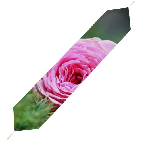 Yanfind Table Runner Blur Focus Beautiful Plant Delicate Flowers Depth Grass Roses Field Growth Flora Everyday Dining Wedding Party Holiday Home Decor
