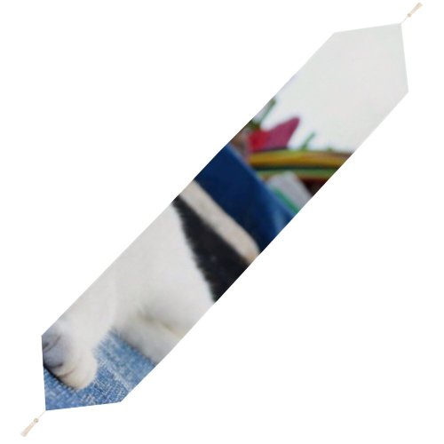 Yanfind Table Runner Young Kitty Pet Funny Kitten Portrait Whiskers Cute Little Adorable Face Cat Everyday Dining Wedding Party Holiday Home Decor