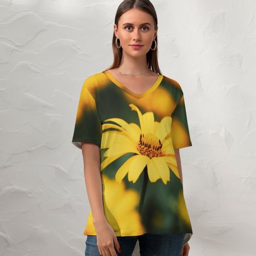 yanfind V Neck T-shirt for Women Autumn Dnipro Украина Last Petal Днепропетровская Filed Wallpapers Plant Garden Asteraceae Summer Top  Short Sleeve Casual Loose
