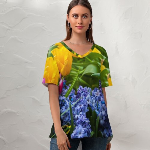 yanfind V Neck T-shirt for Women Arrangement Ogorod Iris Spring Petal Pottery Potted Flowers Jar Vase Plant Summer Top  Short Sleeve Casual Loose