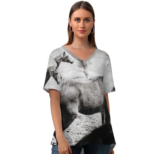 yanfind V Neck T-shirt for Women Country Wallpapers Kissing Equestrian Free Natural Horse Winning Pictures Equine Ranch Summer Top  Short Sleeve Casual Loose