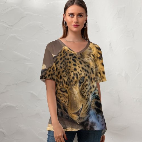 yanfind V Neck T-shirt for Women Leopard Wild Carnivore Predator Closeup Face Big Cat Staring Summer Top  Short Sleeve Casual Loose