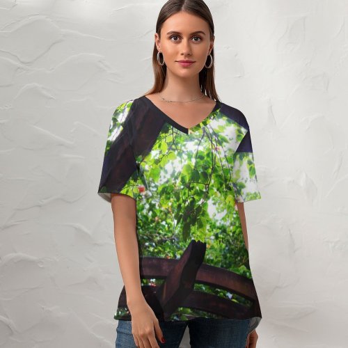 yanfind V Neck T-shirt for Women Bay Patio Pergola Wallpapers Disney's Lake Studios Garden Outdoors Stock Free Summer Top  Short Sleeve Casual Loose