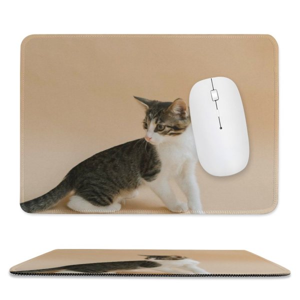 yanfind The Mouse Pad Young Grey Pet Side Kitten Portrait Curiosity Cute Little Sit Cat Eye Pattern Design Stitched Edges Suitable for home office game