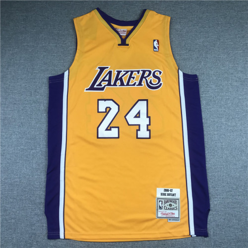 20/21 New Men Los Angeles Lakers Bryant 24 yellow basketball jersey