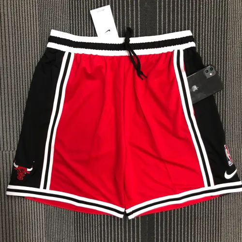 2022 Chicago Bulls red basketball shorts