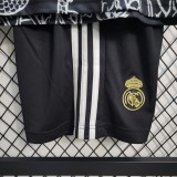 23/24 Real Madrid Special Edition Kids Kit
