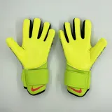 Adults - N10 Goalkeeper Gloves