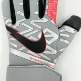 Adults - N10 Goalkeeper Gloves