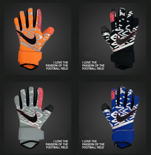 Adults - N10 Goalkeeper Gloves