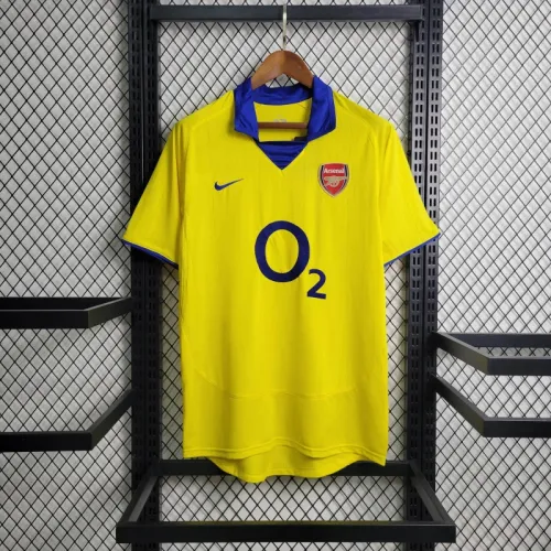 Retro 03 04 Arsenal away