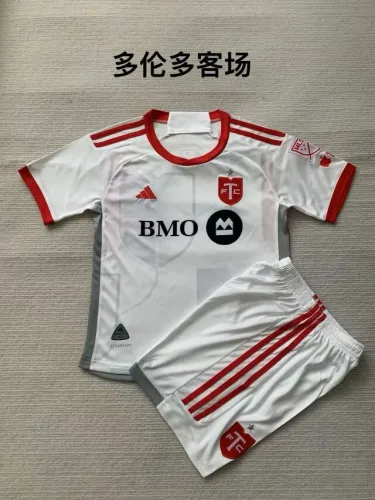 24/25 Toronto away Adult Uniform