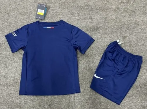 24/25 Paris Home Kids Kit