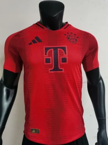 Player Version / 24/25 Bayern Home